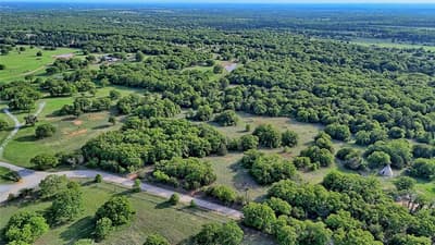 3952 Lake Valley Rd, Sunset TX 76270 - Photo 2