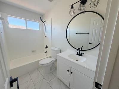 605 Prairie Gulch Drive, Fort Worth TX 76140 - Photo 2