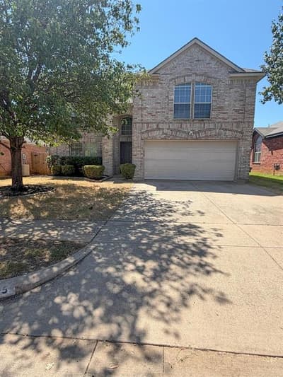 605 Prairie Gulch Drive, Fort Worth TX 76140