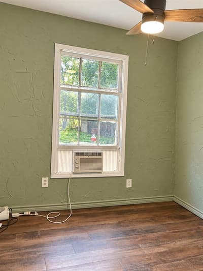 105 N Hubbard Street, Alvord TX 76225 - Photo 5