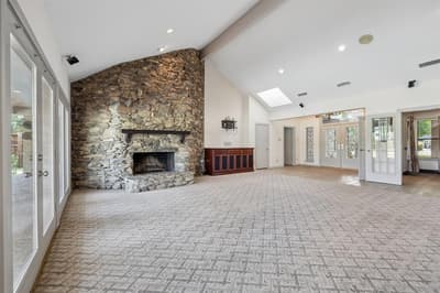 13217 Woodhaven Drive, Farmers Branch TX 75234 - Photo 4