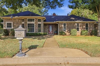 2809 Caprice Avenue, Denison TX 75020 - Photo 5