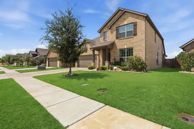 728 Ruellia Street, Weatherford TX 76086 - Photo 2