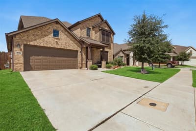 728 Ruellia Street, Weatherford TX 76086