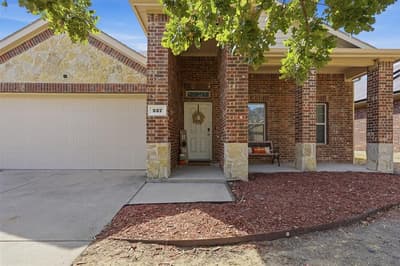227 Old Spanish Trail, Waxahachie TX 75167
