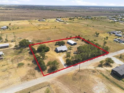 88 Green Meadow Drive, Valley View TX 76272