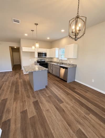 1137 Stella Street, Fort Worth TX 76104 - Photo 5