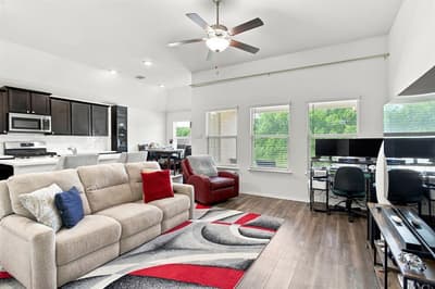 1810 Alamandine Avenue, Cross Roads TX 76227 - Photo 4