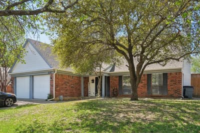 2307 Harrington Court, Euless TX 76039