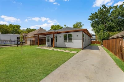 921 Bessie Street, Fort Worth TX 76104 - Photo 2