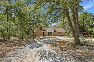 90 County Road 2256, Valley View TX 76272 - Photo 4
