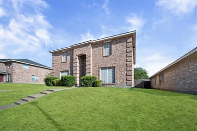 717 Eldorado Drive, DeSoto TX 75115 - Photo 4