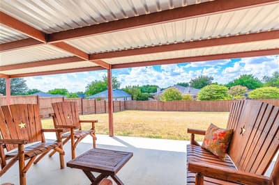 521 N Avenue E, Springtown TX 76082