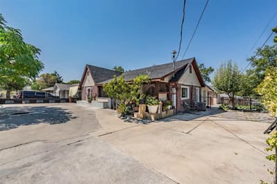 1603 Whitaker Avenue, Dallas TX 75216