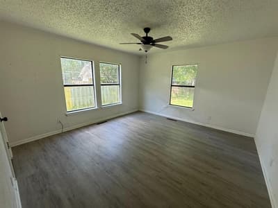 3910 Johnson Street, Greenville TX 75401 - Photo 4