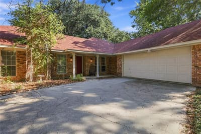 1309 Oxford Lane, Denton TX 76209 - Photo 4