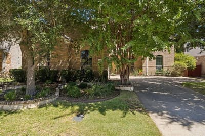 608 Saddlehorn Drive, McKinney TX 75071 - Photo 2