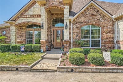 197 Park Place Circle, Cresson TX 76035 - Photo 2