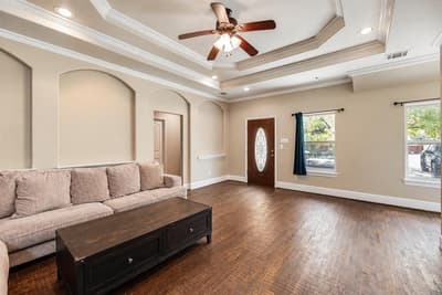 910 English Street, Irving TX 75061 - Photo 3