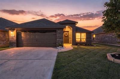 4153 Mountain Meadow Road, Fort Worth TX 76036 - Photo 2