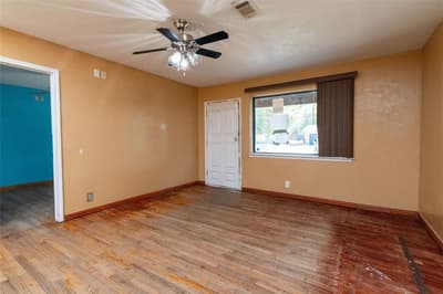 3264 Hillglenn Road, Dallas TX 75228 - Photo 3