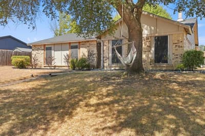1117 Southridge Drive, Lancaster TX 75146 - Photo 4