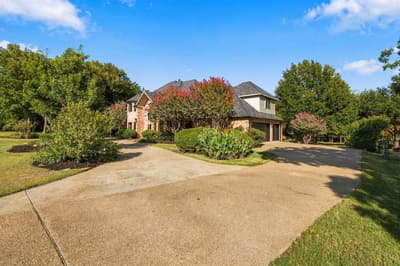 303 Highland Court, Double Oak TX 75077 - Photo 2