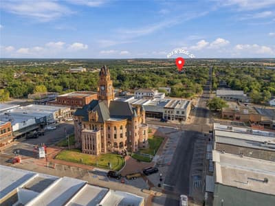 803 N State Street, Decatur TX 76234