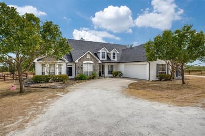 1690 Lawlis Lane, Sanger TX 76266 - Photo 2