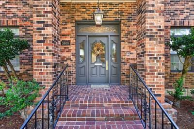 5809 Fairfield Avenue, Shreveport LA 71106 - Photo 2
