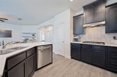 1429 Green Valley Way, Celina TX 75009 - Photo 3