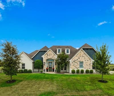 468 Red Bird Drive, Springtown TX 76082 - Photo 2
