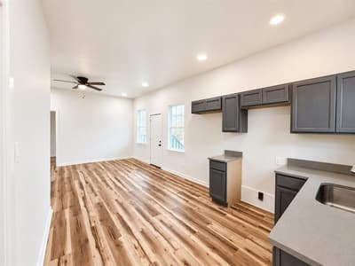 309 E Pine Street, Jacksboro TX 76458 - Photo 4