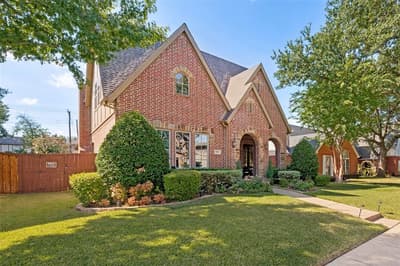 5810 Llano Avenue, Dallas TX 75206 - Photo 2