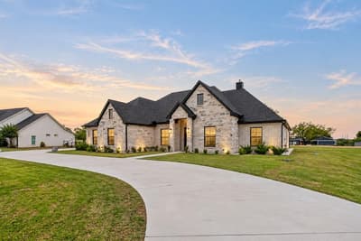 8008 Ben Day Murrin Road N, Fort Worth TX 76126 - Photo 2