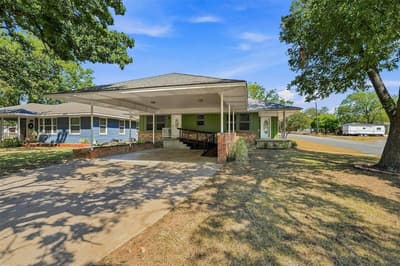901 W Hanna Street, Denison TX 75020 - Photo 2