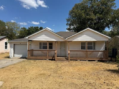 120 N Las Vegas Trail, White Settlement TX 76108