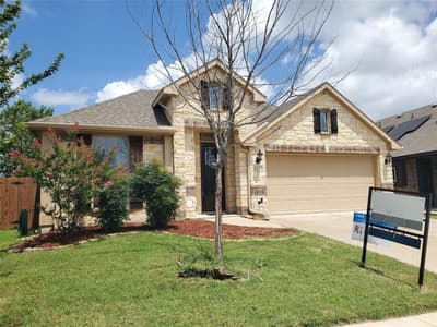 4228 Sweet Clover Lane, Fort Worth TX 76036 - Photo 3