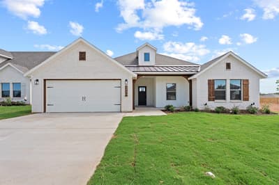 144 Joel Street, Springtown TX 76082