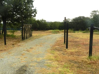 588 Salt Creek Road, Springtown TX 76082 - Photo 2