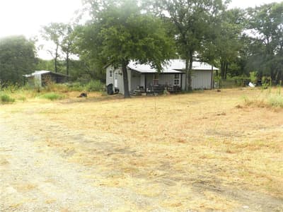 588 Salt Creek Road, Springtown TX 76082 - Photo 5