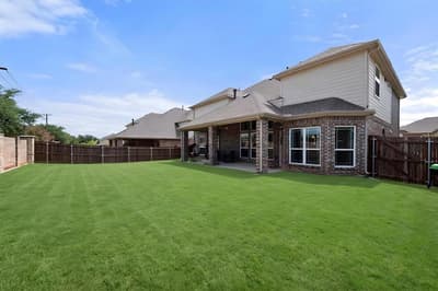 4401 De Bourgh Lane, Mansfield TX 76063 - Photo 2