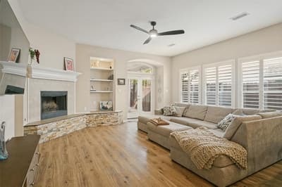 1037 Honeysuckle, Grapevine TX 76051 - Photo 4