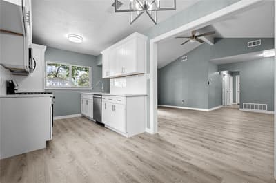 1410 Oakbrook Street, Lancaster TX 75134 - Photo 4