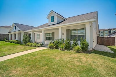 6713 Lake Overlook Drive, Fort Worth TX 76135 - Photo 3