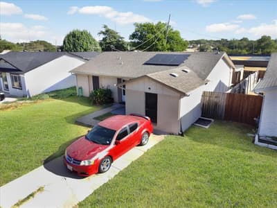 705 Parker Circle, Garland TX 75040