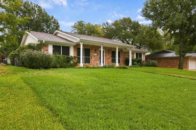 408 Englewood Lane, Hurst TX 76053 - Photo 2