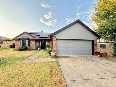 2608 Shasta Court, Fort Worth TX 76133