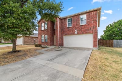1312 Erin Court, Burleson TX 76028