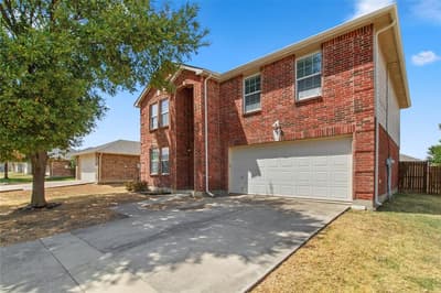 1312 Erin Court, Burleson TX 76028 - Photo 4